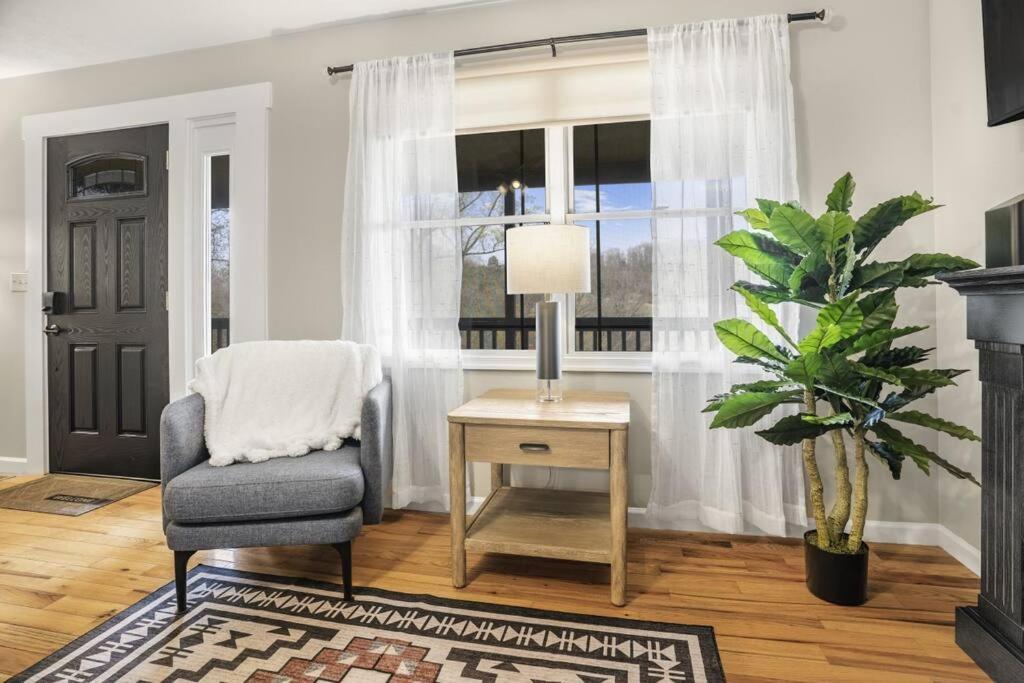 Вилла Mountain Views, Hot Tub, Firepit, Dog Friendly, Ev Connector Stanley Экстерьер фото